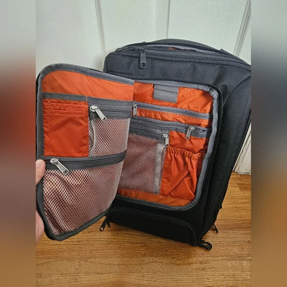 💫NEW eBags | Laptop Backpack - Picture 2 of 5